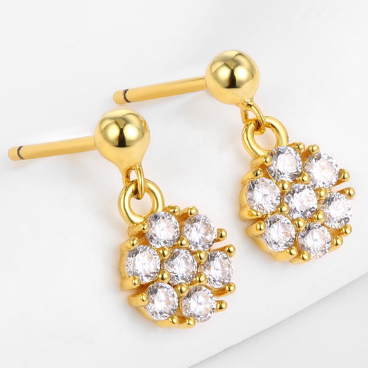 Ohrringe aus goldplattierter Legierung mit weißem Emporia® Kristall