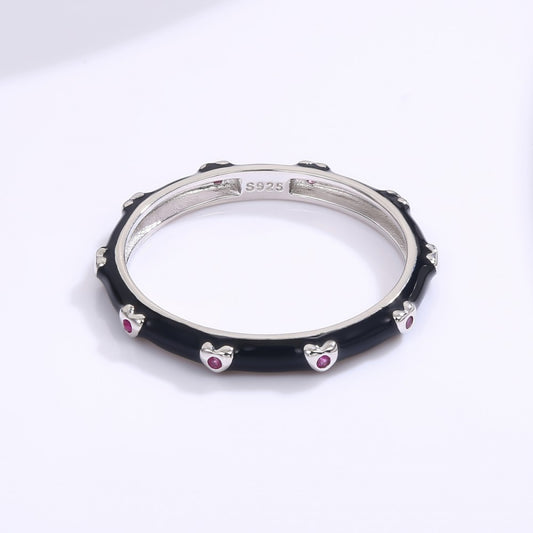 Ring aus goldplattierterr Legierung mit weißem Emporia® Kristall