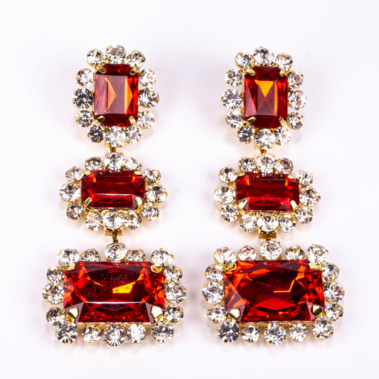 Schmuckgarnitur aus aus goldplattierter Legierung mit rotem Emporia®-Kristall und weißem Emporia® Kristall