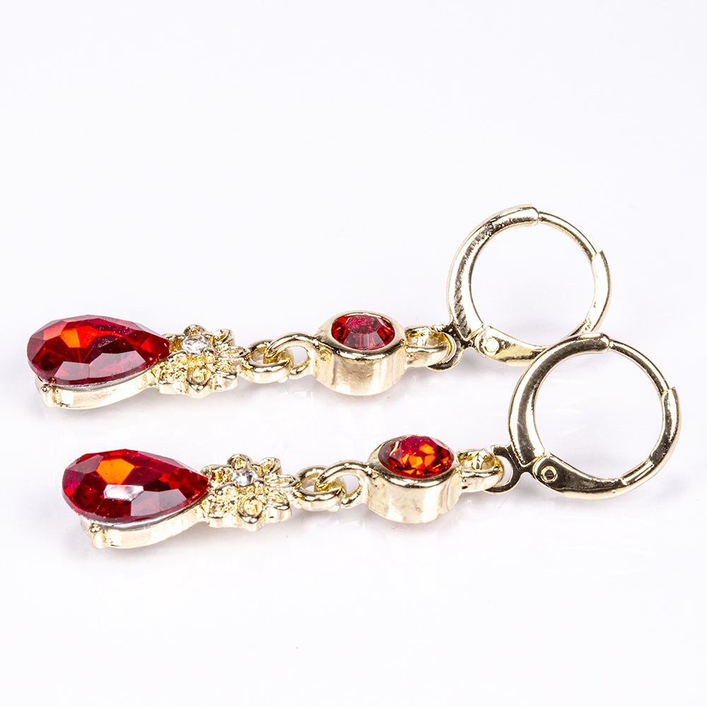 Schmuckgarnitur aus aus goldplattierter Legierung mit rotem Emporia®-Kristall und weißem Emporia® Kristall