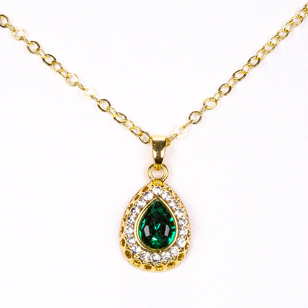 Schmuckgarnitur aus aus goldplattierter Legierung mit grünem Emporia® Kristall und weißem Emporia® Kristall