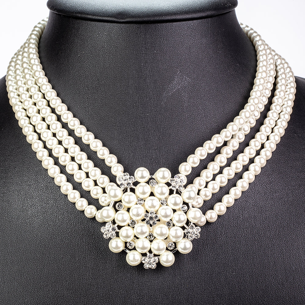 Schmuckgarnitur aus aus goldplattierter Legierung mit Glasperle und weißem Emporia® Kristall