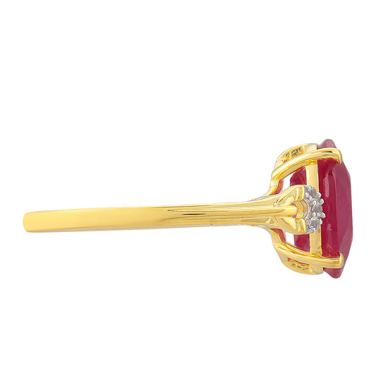 Goldplattierter Silberring mit Thai Rubin und weißem Topas