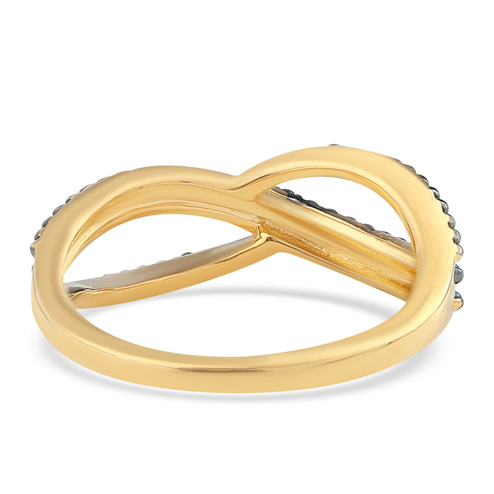 Goldplattierter Silberring mit blauem Diamant