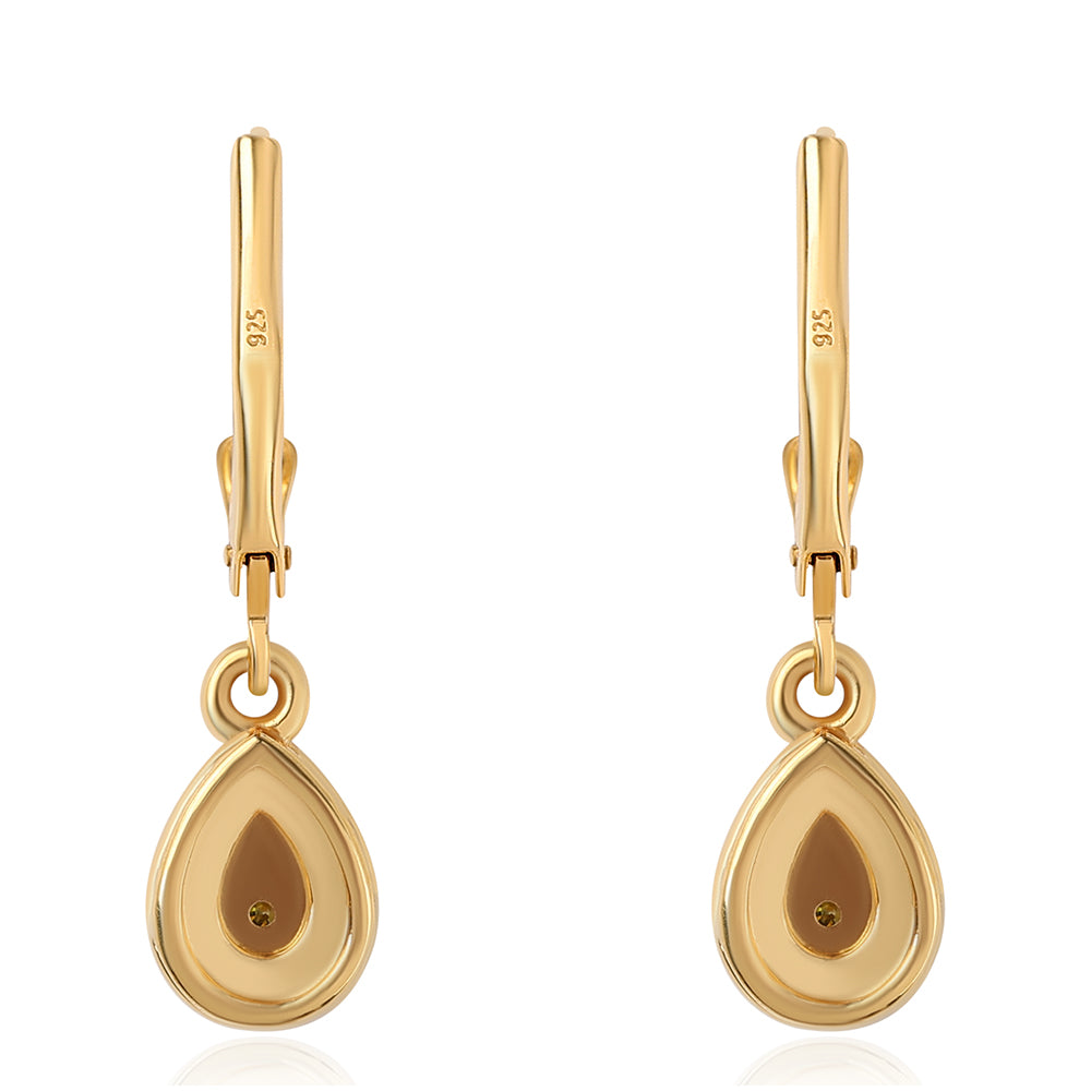 Goldplattierte Silberohrringe mit grünem Diamant