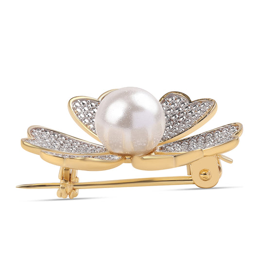Goldplattierte Silberbrosche mit weißer Süßwasserperle