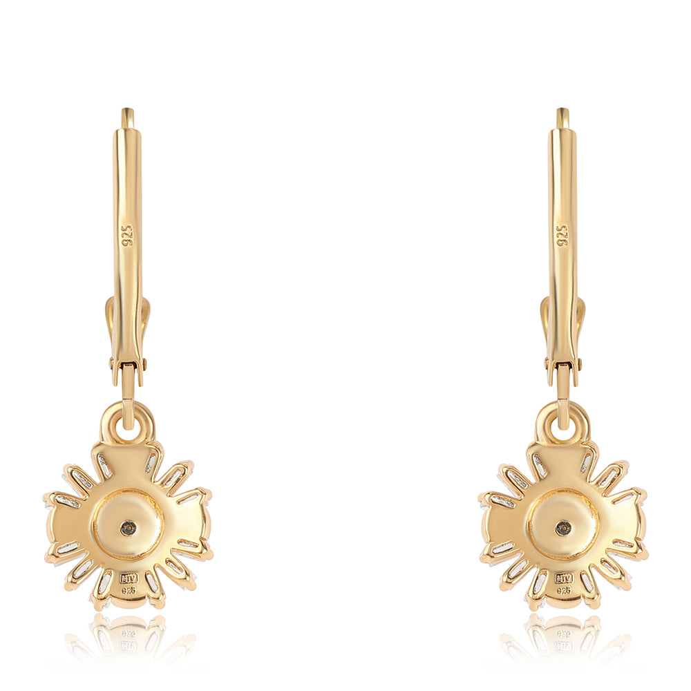 Goldplattierte Silberohrringe mit blauem Diamant und weißem Topas