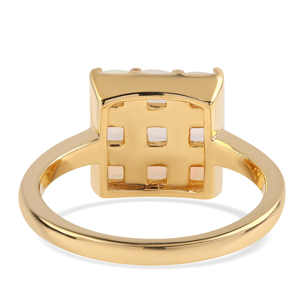 Goldplattierter Silberring mit äthiopischem Opal aus Lega Dembi