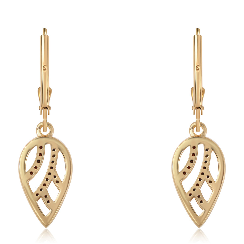 Goldplattierte Silberohrringe mit schwarzem Diamant