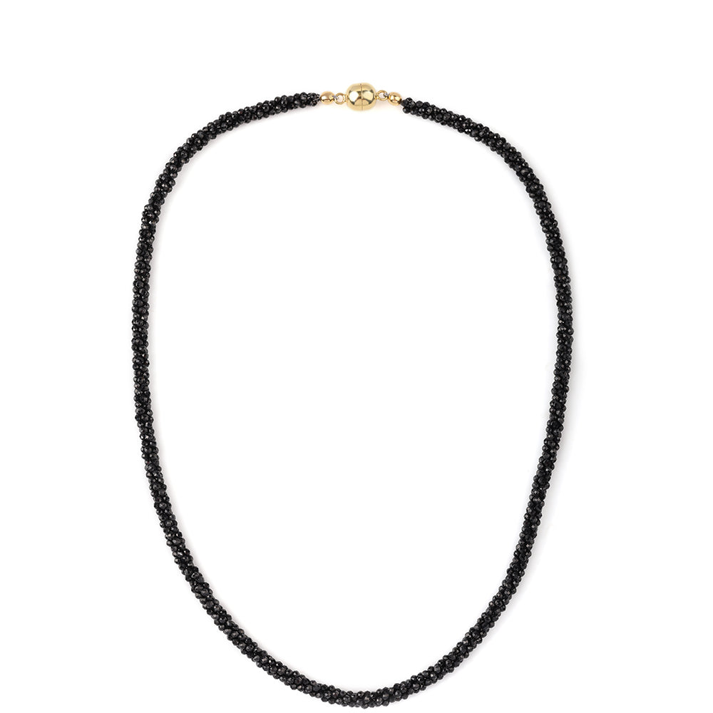 Goldplattierte Silberhalskette mit schwarzem Spinell