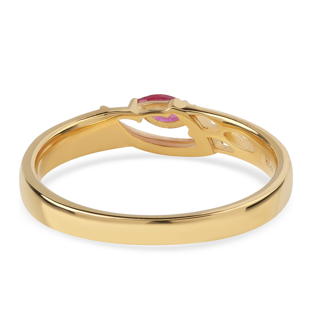 Goldplattierter Silberring mit Rubin aus Mosambik