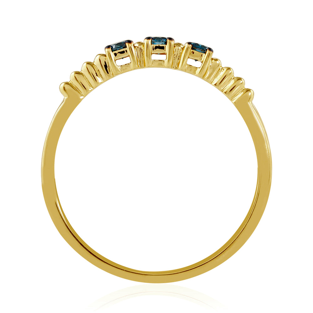 Goldplattierter Silberring mit blauem Diamant