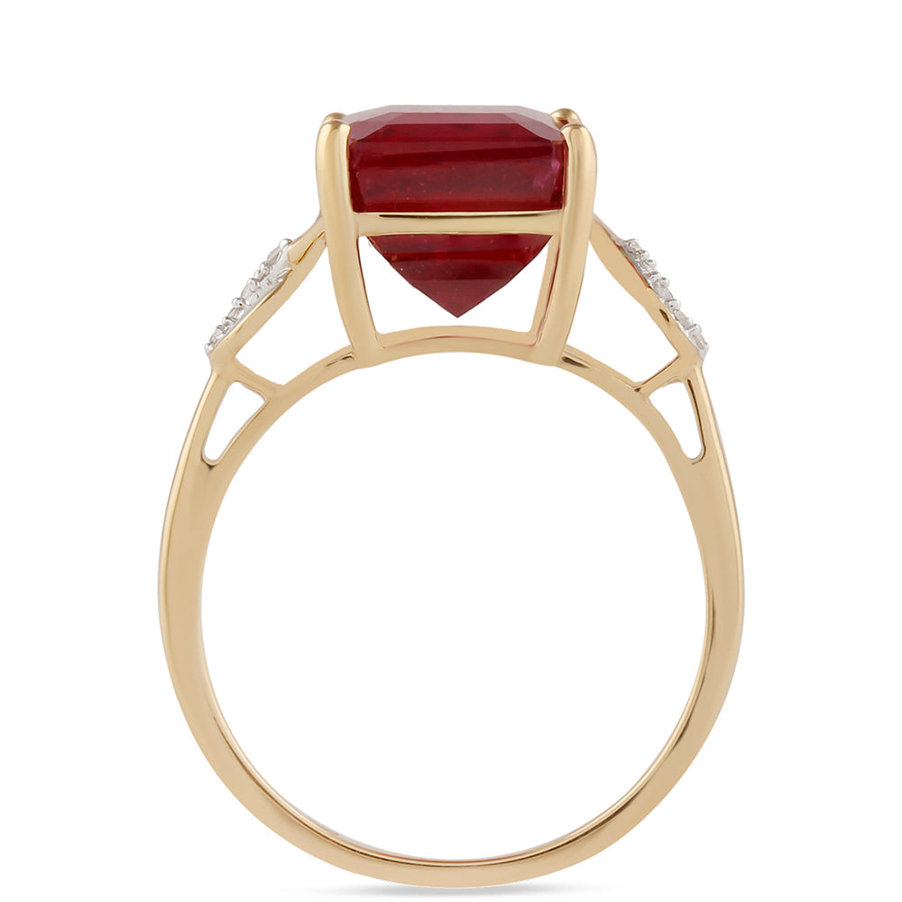 Goldring mit Rubin aus Madagaskar und weißem Zirkon