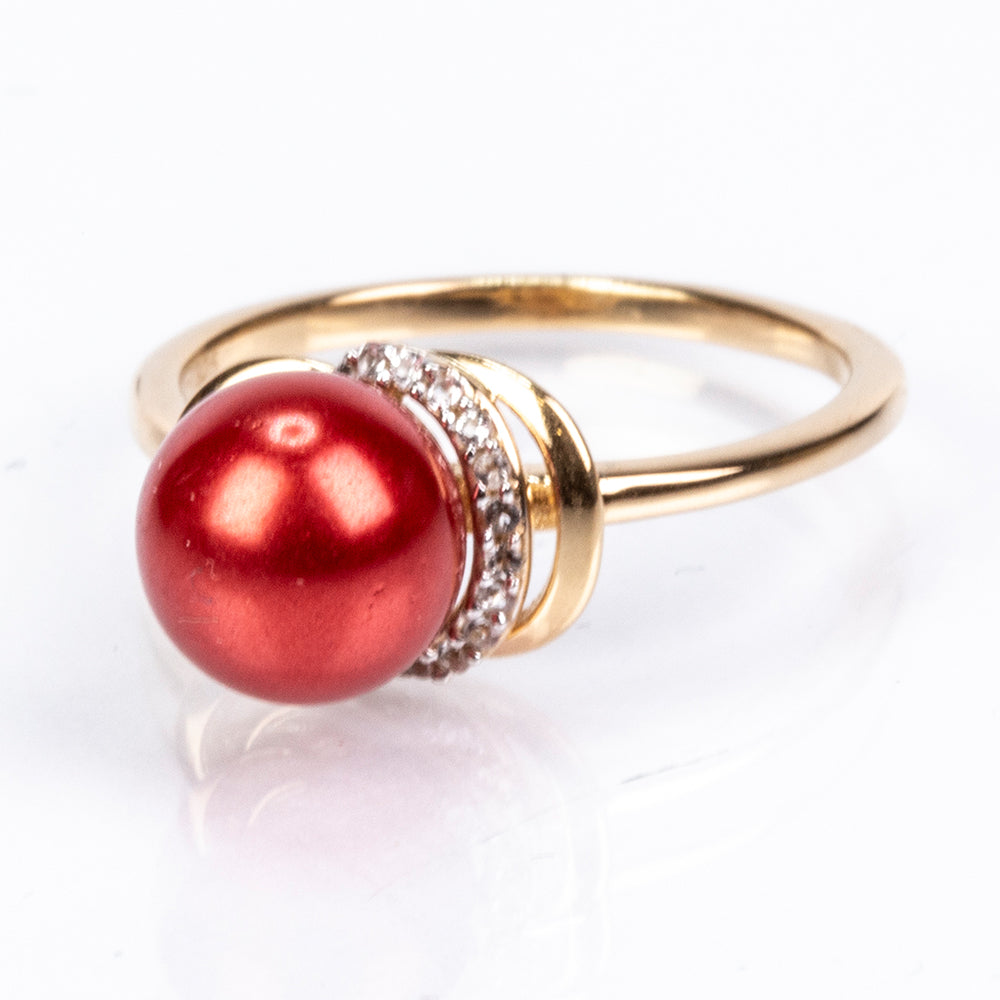 Goldplattierter Silberring mit roter Süßwasserperle und weißem Topas