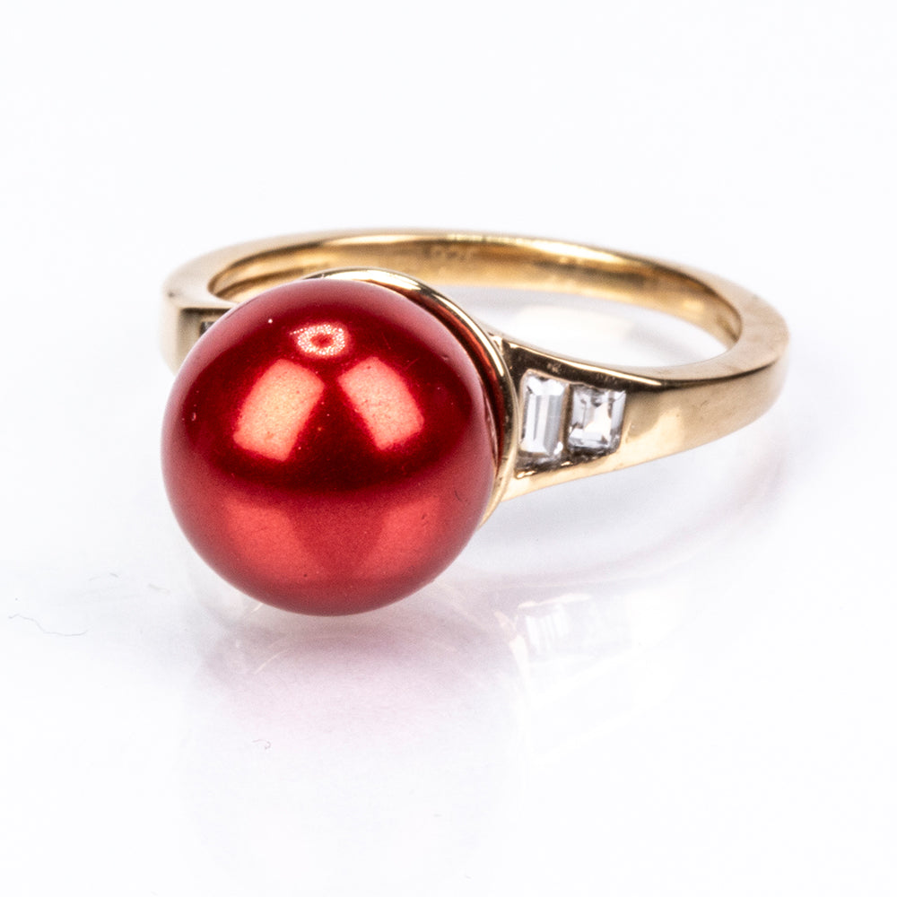 Goldplattierter Silberring mit roter Süßwasserperle und weißem Topas