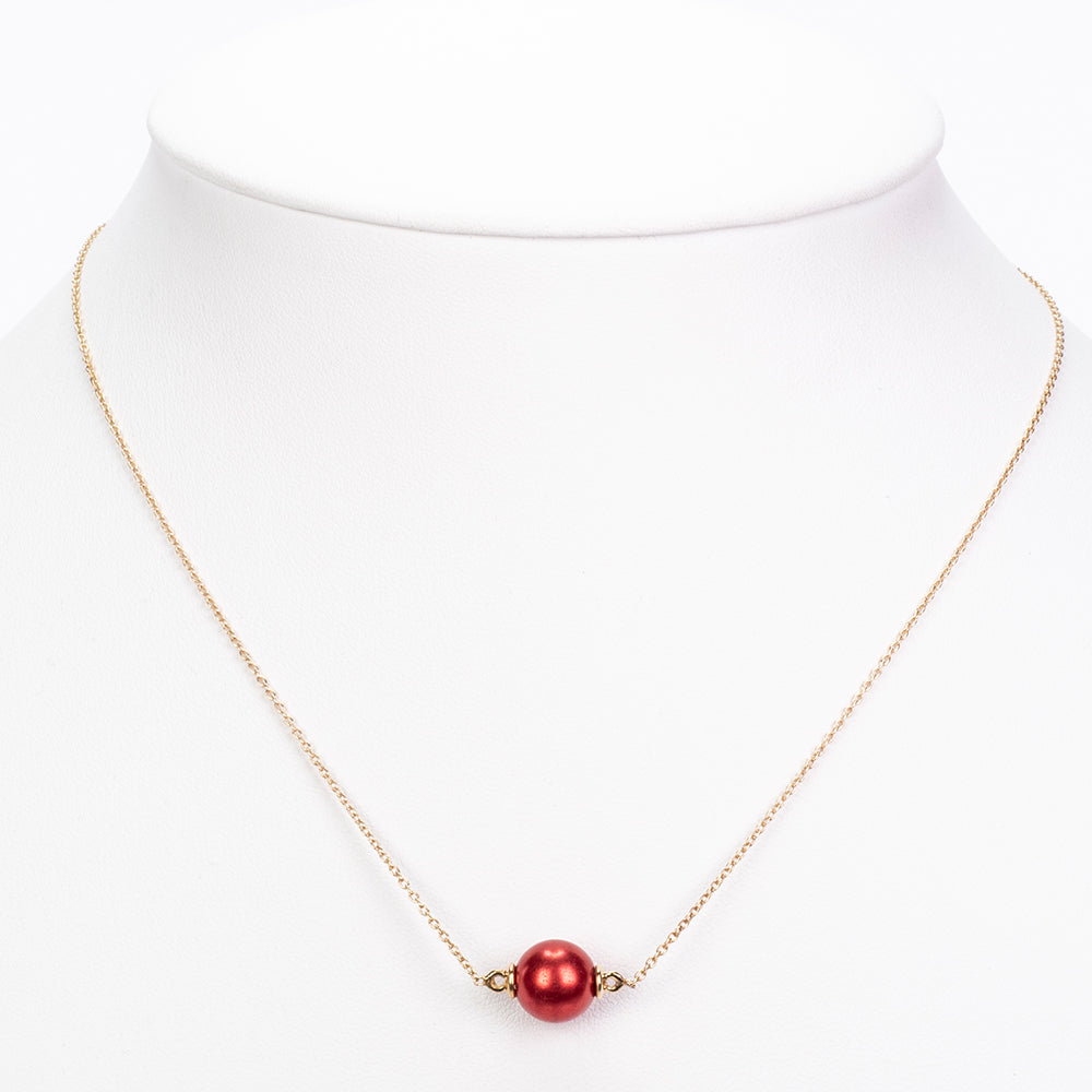 Goldplattierte Silberhalskette mit roter Süßwasserperle