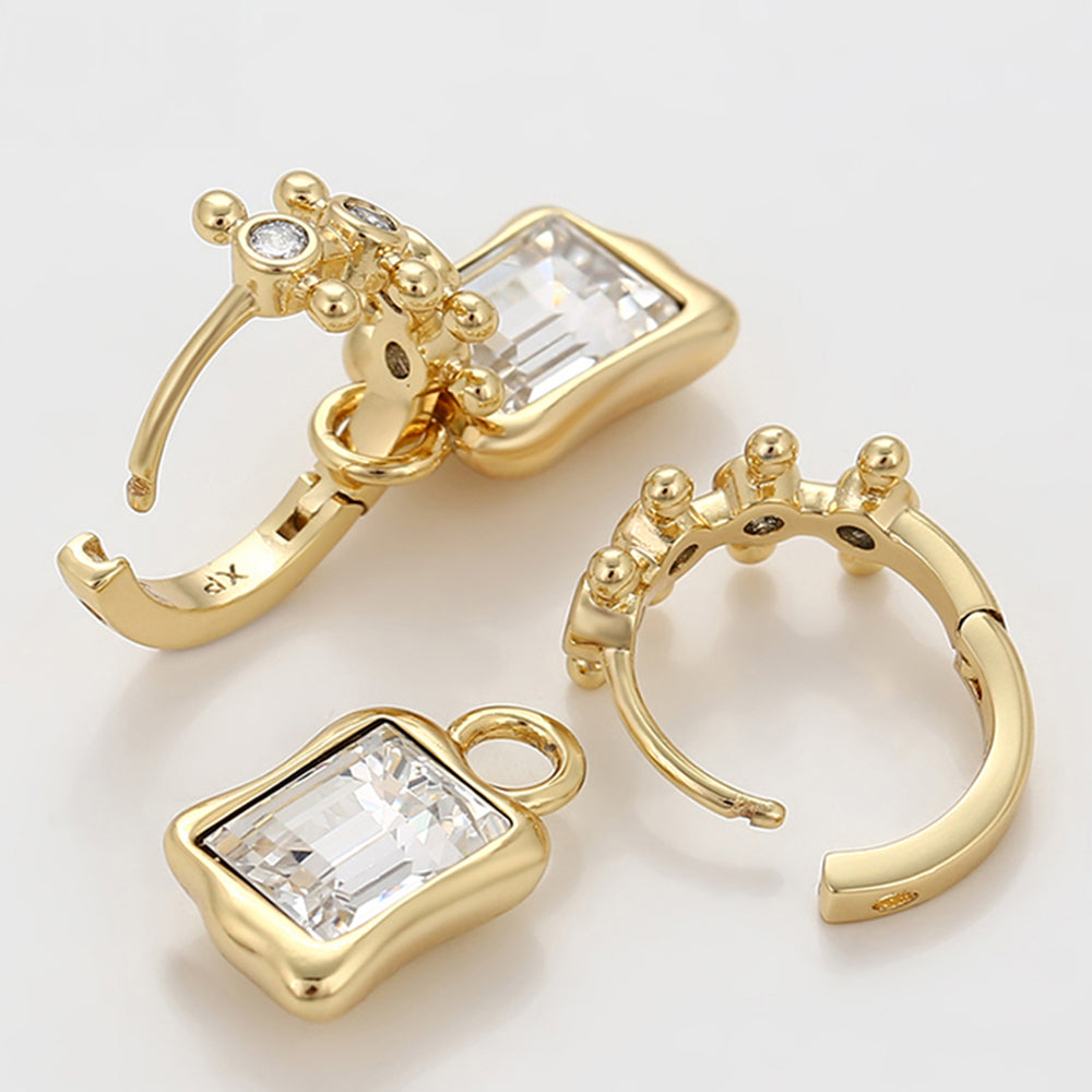 Ohrringe aus goldplattierter Legierung mit weißem Emporia® Kristall