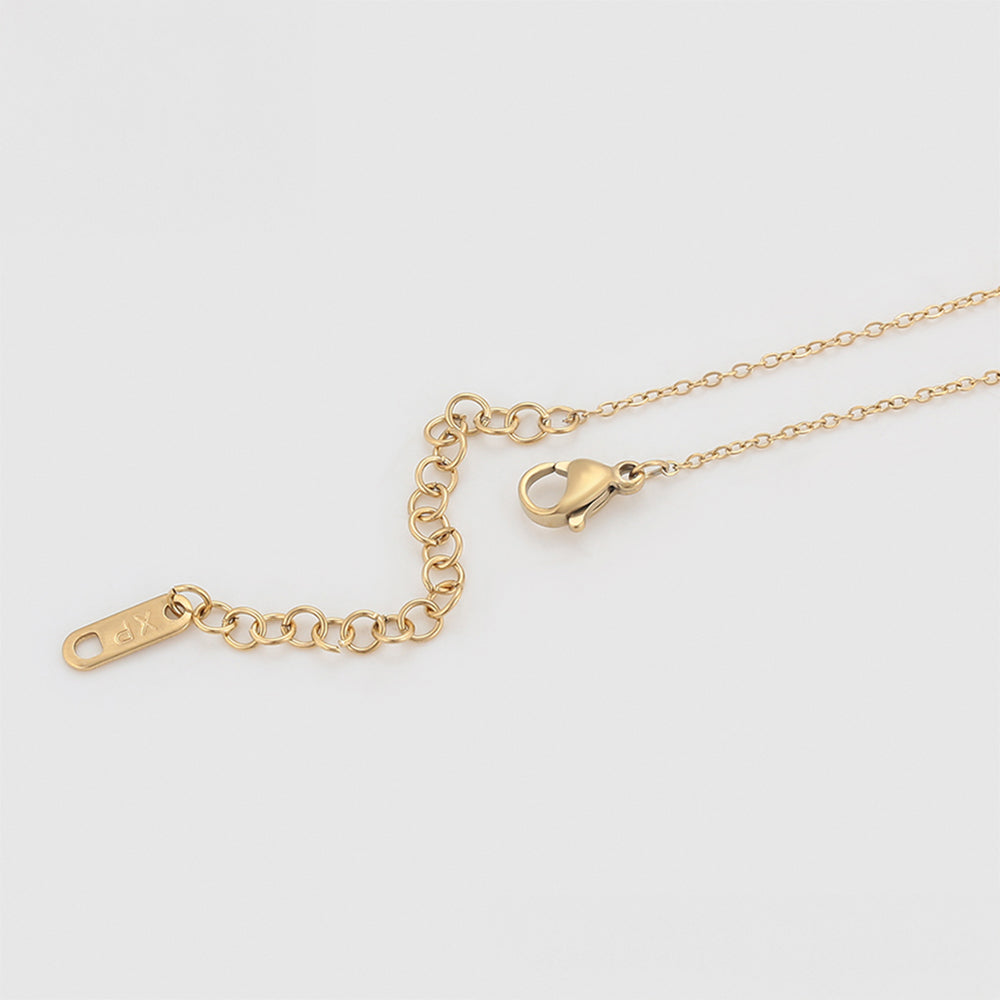 Halskette aus goldplattierter Legierung mit rotem Emporia®-Kristall und grünem Emporia® Kristall