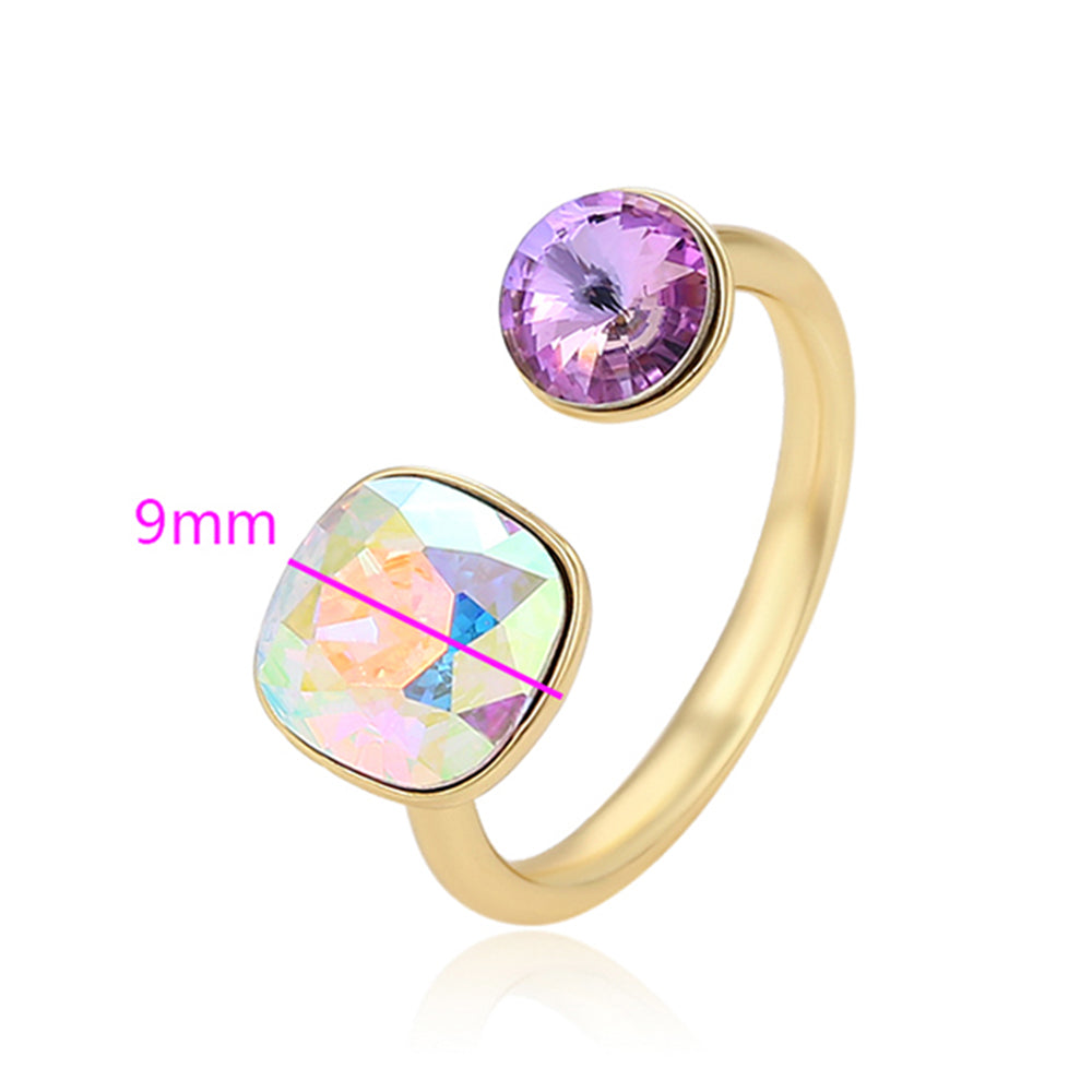 Ring aus goldplattierterr Legierung mit purpurfarbenem Emporia® Kristall und weißem Emporia® Kristall
