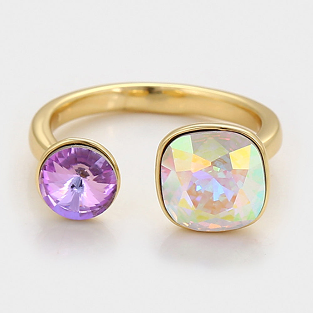 Ring aus goldplattierterr Legierung mit purpurfarbenem Emporia® Kristall und weißem Emporia® Kristall
