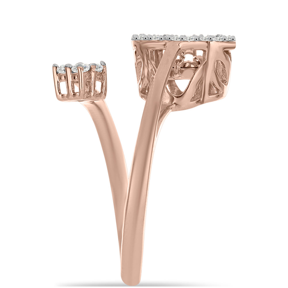 Rosevergoldeter Silberring mit rosafarbenem tanzendem Diamanten und weißem Topas