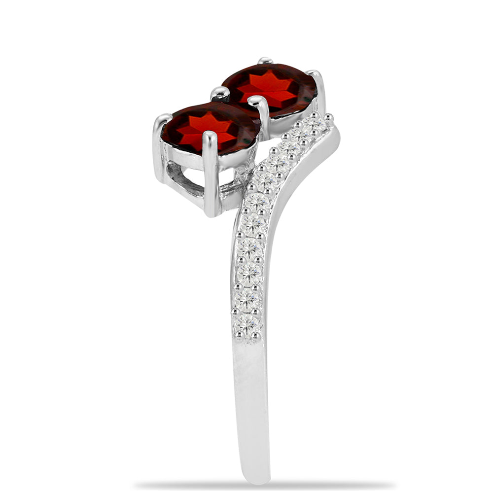 Silberring mit Barton Granat und weißem Topas