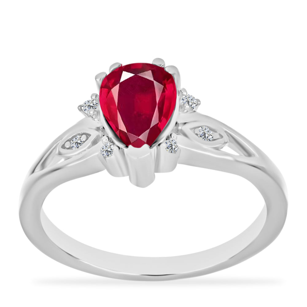 Silberring mit Rubin aus Madagaskar und weißem Diamant