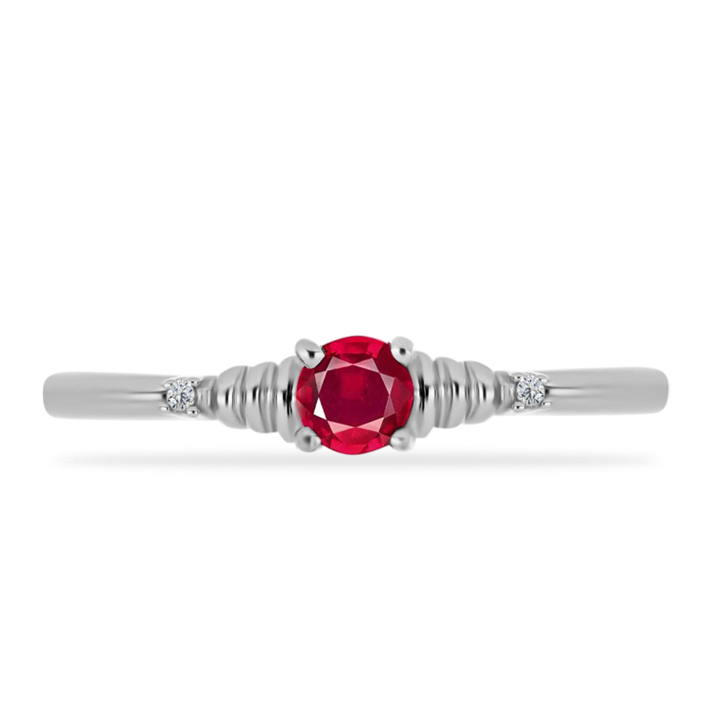Silberring mit Rubin aus Madagaskar und weißem Diamant