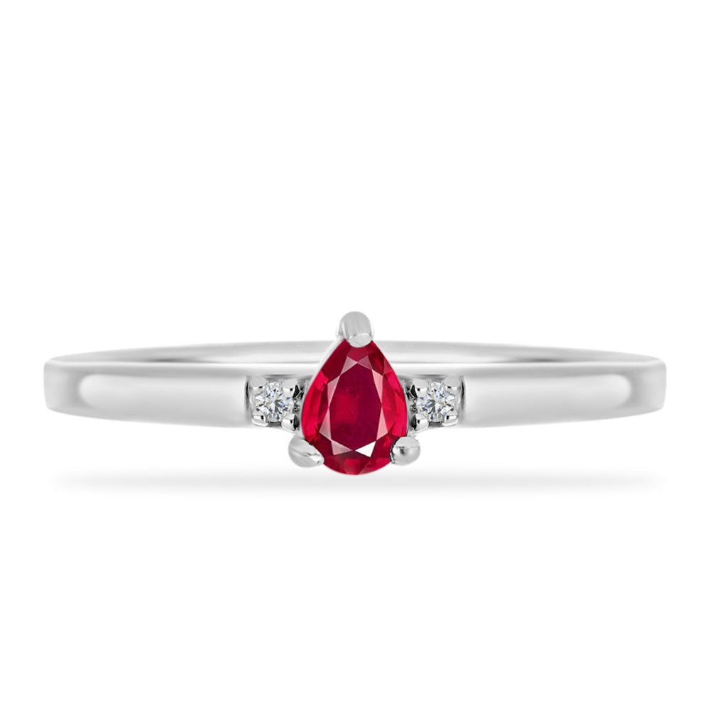 Silberring mit Rubin aus Madagaskar und weißem Diamant