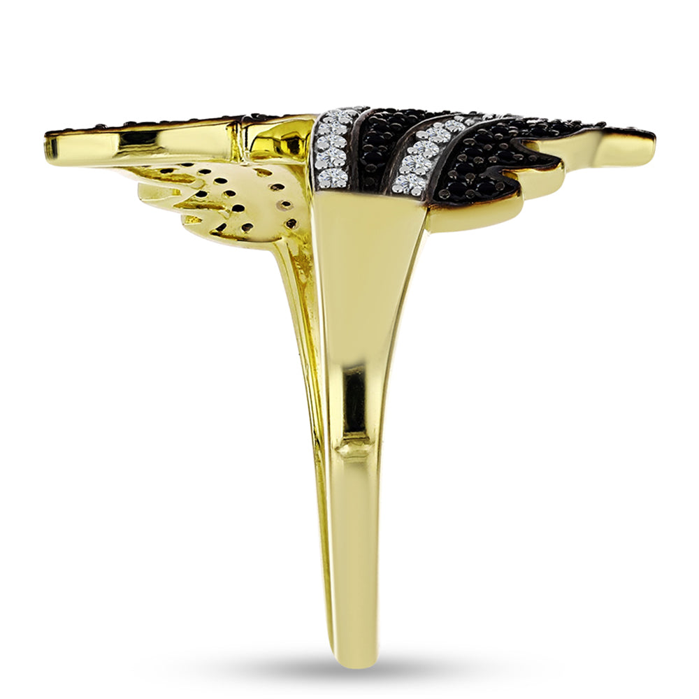 Goldplattierter Silberring mit schwarzem Spinell und weißem Topas