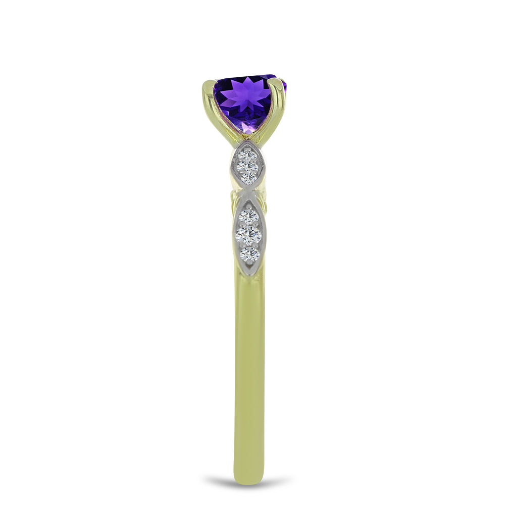 Goldplattierter Silberring mit marokkanischem Amethyst und weißem Topas