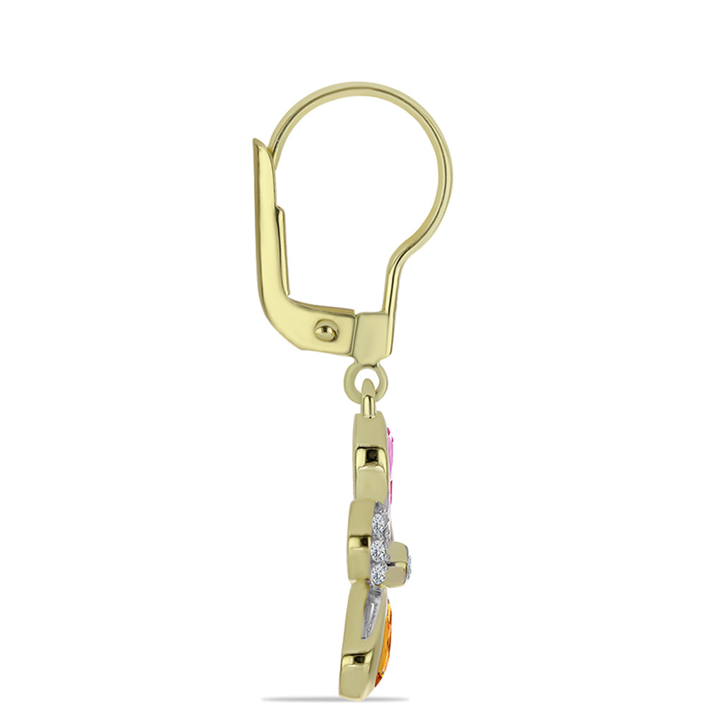 Goldplattierte Silberohrringe mit regenbogenfarbenem Rosebery Saphir und weißem Topas