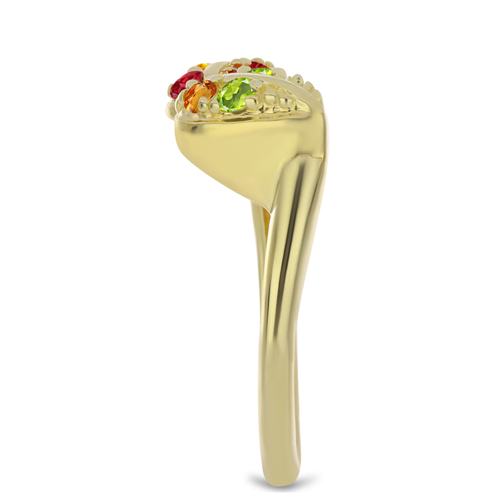 Goldplattierter Silberring mit regenbogenfarbenem Rosebery Saphir und weißem Topas