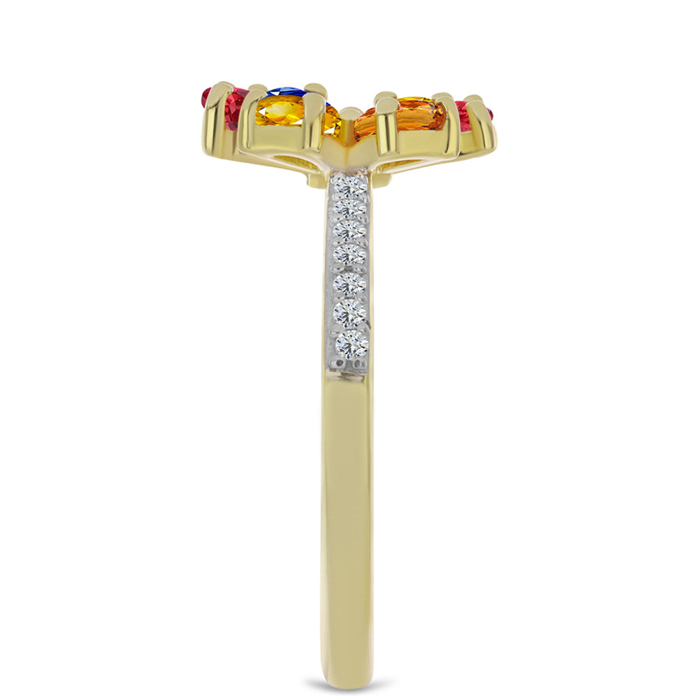 Goldplattierter Silberring mit regenbogenfarbenem Rosebery Saphir und weißem Topas