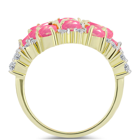 Goldplattierter Silberring mit rosafarbenem äthiopischem Opal aus Lega Dembi und weißem Topas