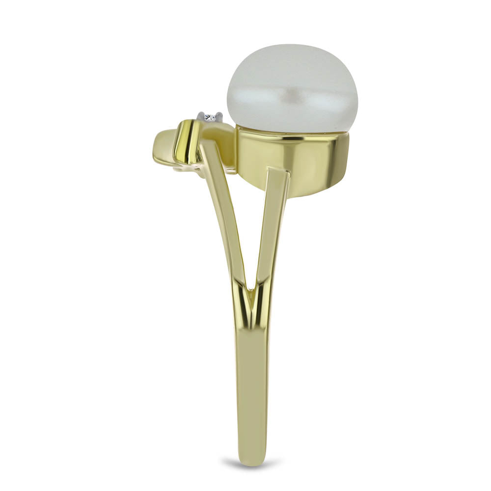 Goldplattierter Silberring mit weißer Süßwasserperle und weißem Topas