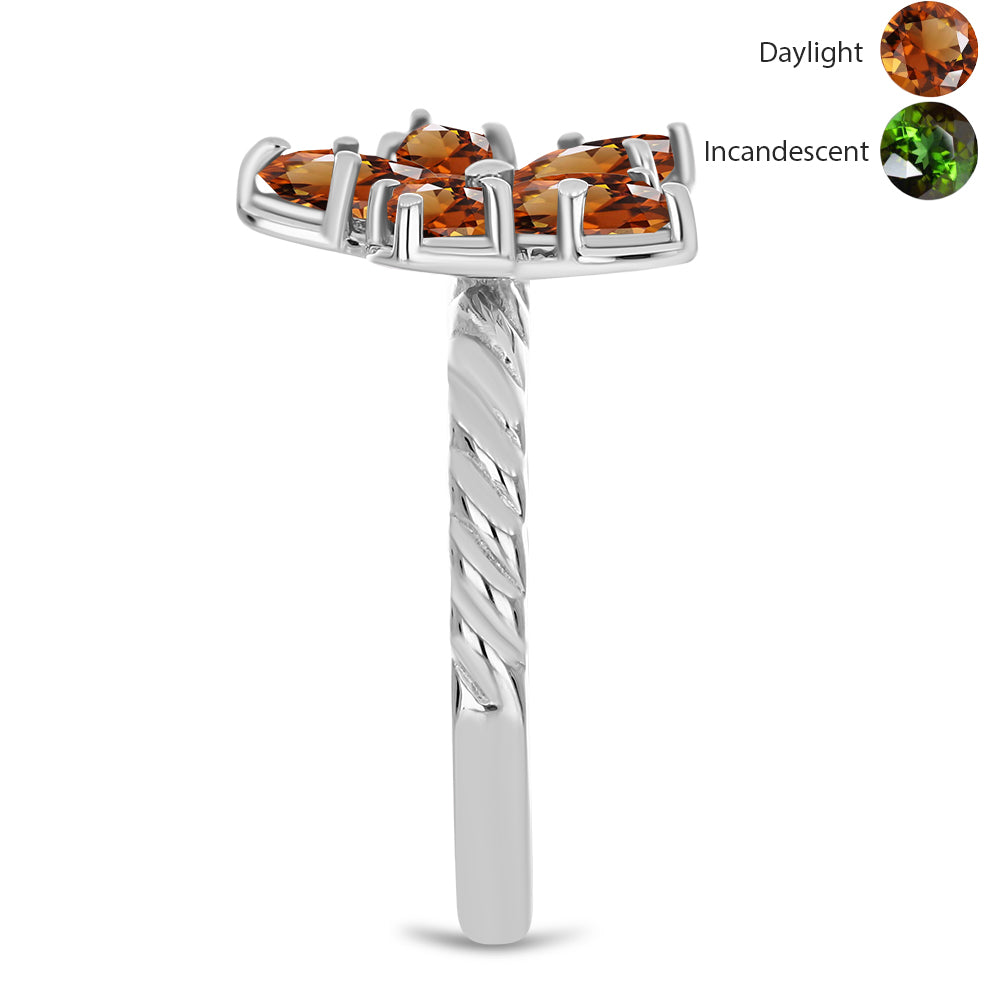 Silberring mit zertifiziertem laborgezüchteten Zultanit aus Anatolien