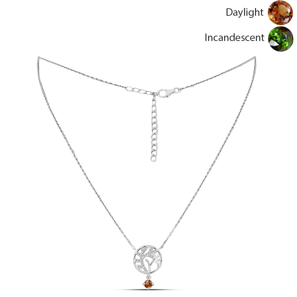 Silberhalskette mit zertifiziertem laborgezüchteten Zultanit aus Anatolien und weißem Topas