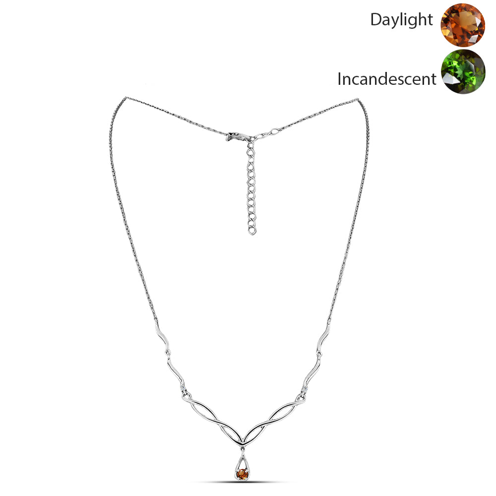 Silberhalskette mit zertifiziertem laborgezüchteten Zultanit aus Anatolien und weißem Topas
