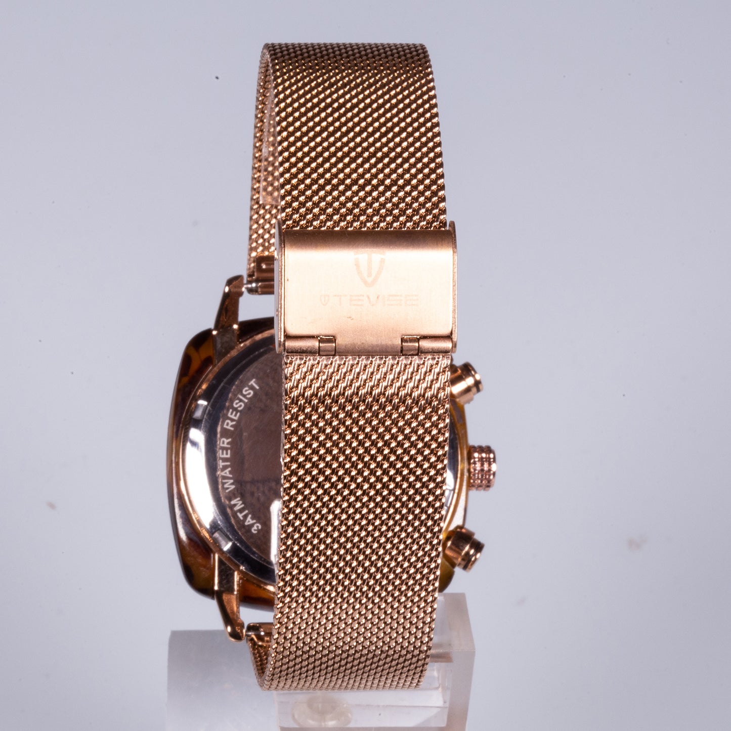 aus goldplattierter Legierung