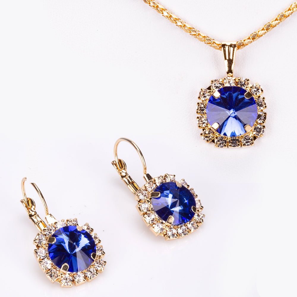 Schmuckgarnitur aus aus goldplattierter Legierung mit blauem Emporia®-Kristall