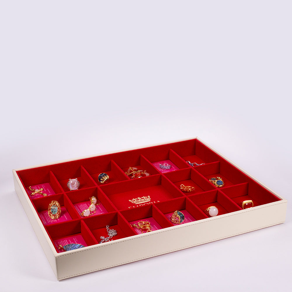 Emporia "Red Velvet Cake" Stapelbares Schmuckkästchen aus Samt mit Deckel, beige