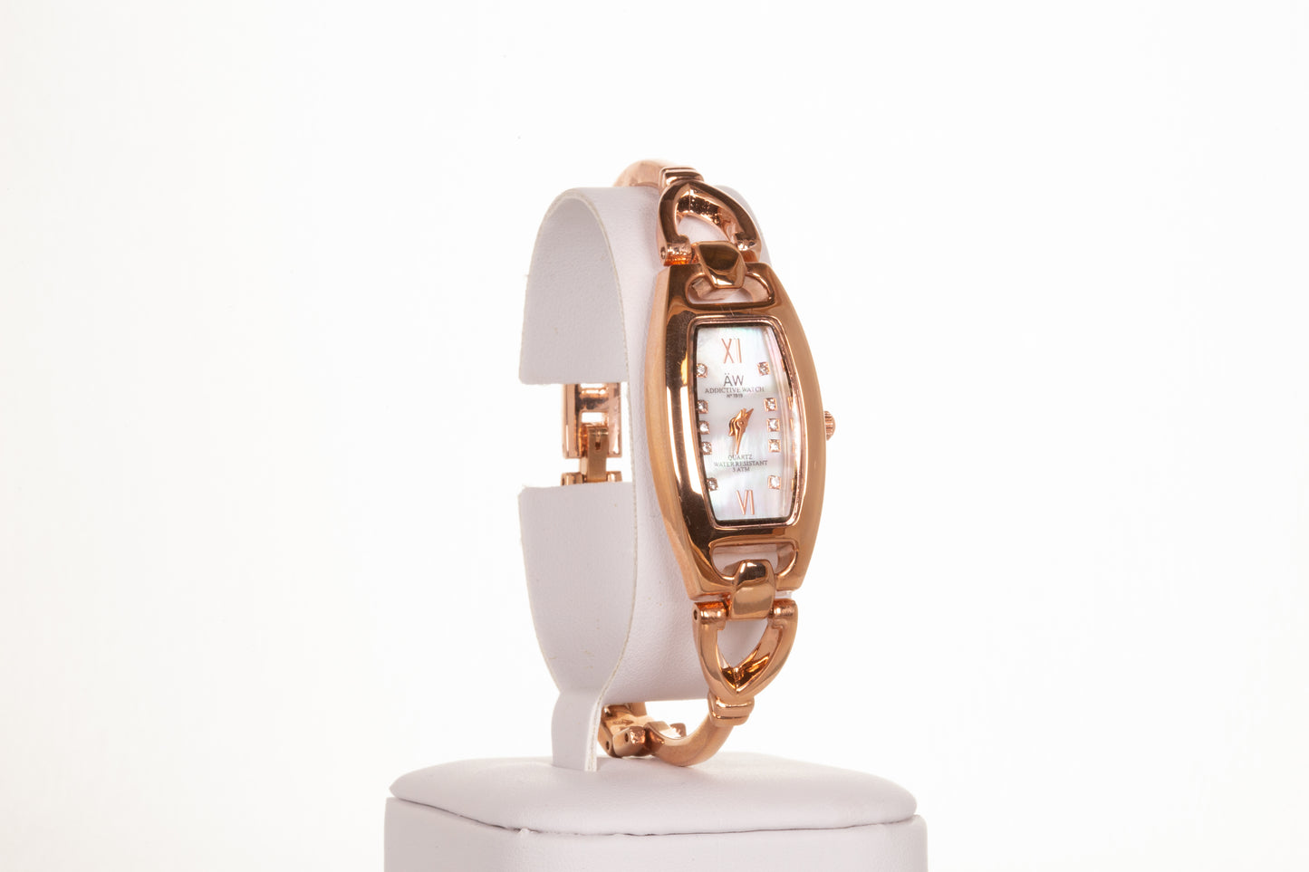 ROSE GOLD woman alloy AW watch with thin triangle strap and quartz crystals with Gift box, 17 cm