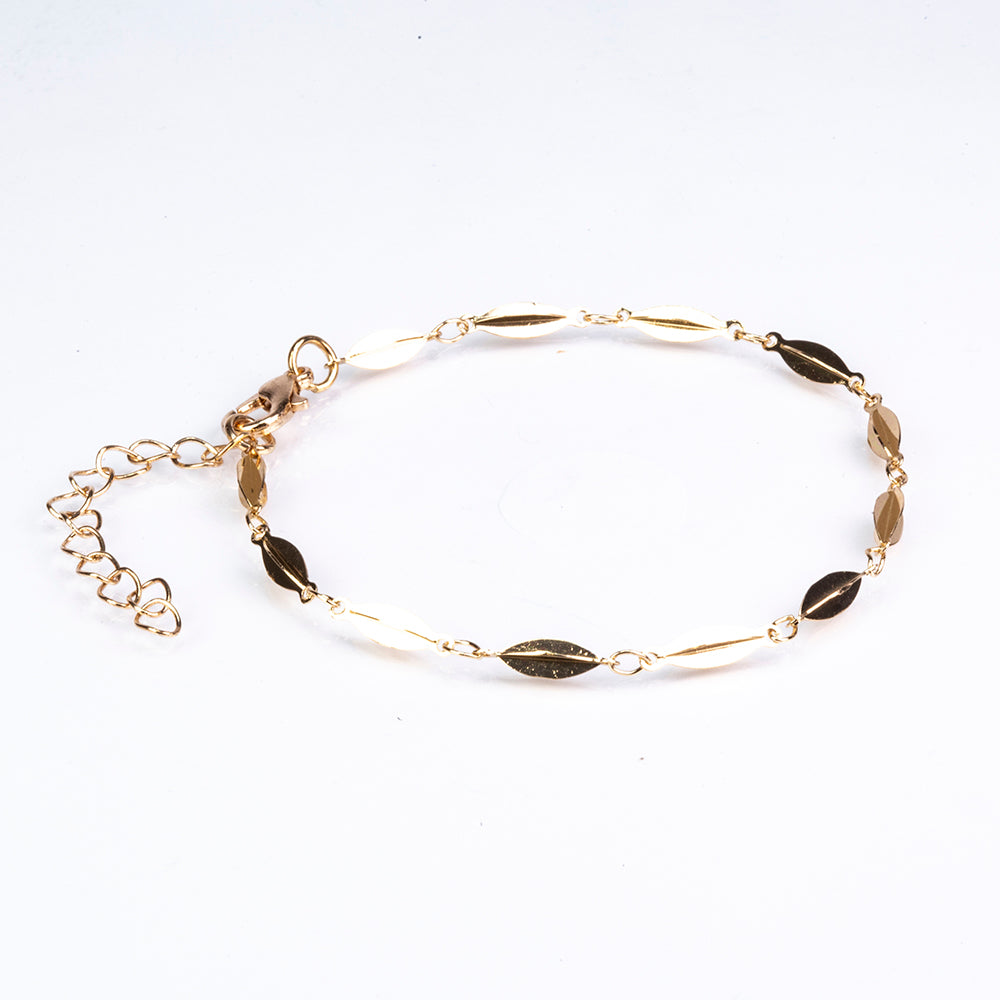 Schmuckgarnitur aus aus goldplattierter Legierung mit Emaille und rotem Emporia®-Kristall