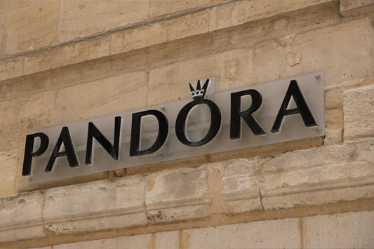 Warum sollten Sie sich für uns entscheiden, wenn Sie auf der Suche nach Silberohrringen sind? - Hervorragende Qualität und Stil als Alternative zu Pandora-Ohrringen