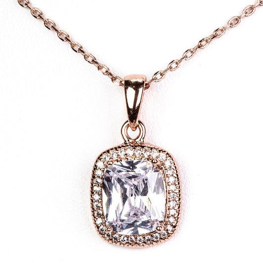 Schmuckgarnitur aus aus goldplattierter Legierung mit weißem Emporia® Kristall