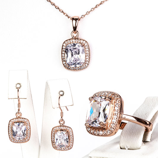 Schmuckgarnitur aus aus goldplattierter Legierung mit weißem Emporia® Kristall