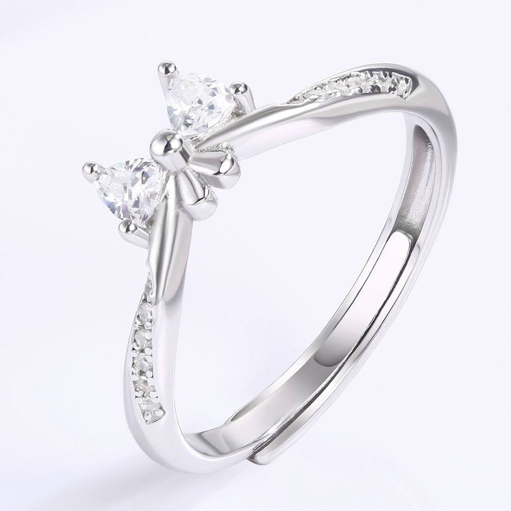 Ring aus goldplattierterr Legierung mit weißem Emporia® Kristall 1 