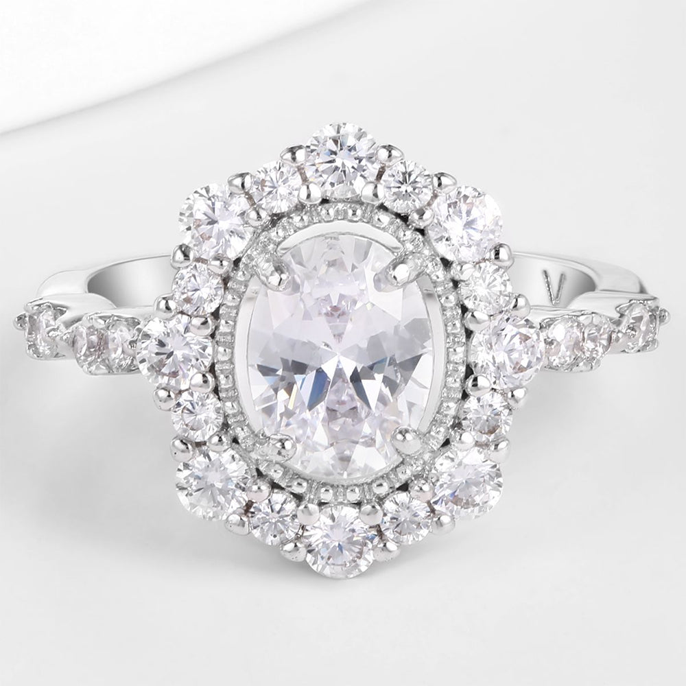 Ring aus goldplattierterr Legierung mit weißem Emporia® Kristall 1 