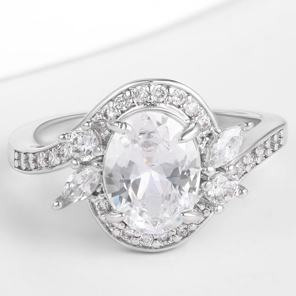 Ring aus goldplattierterr Legierung mit weißem Emporia® Kristall 1 